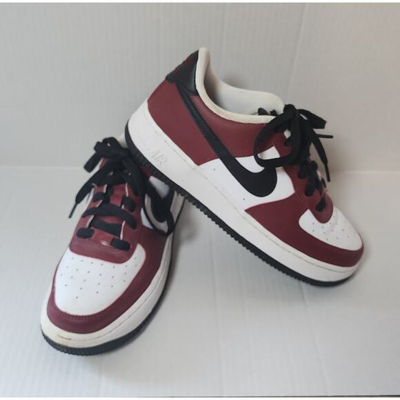 Nike Air Force 1 Low LV8 Brogue Size 6.5 - Picture 1 of 8